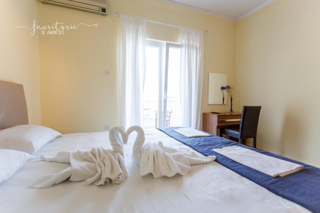Kinira Beach Hotel Luaran gambar