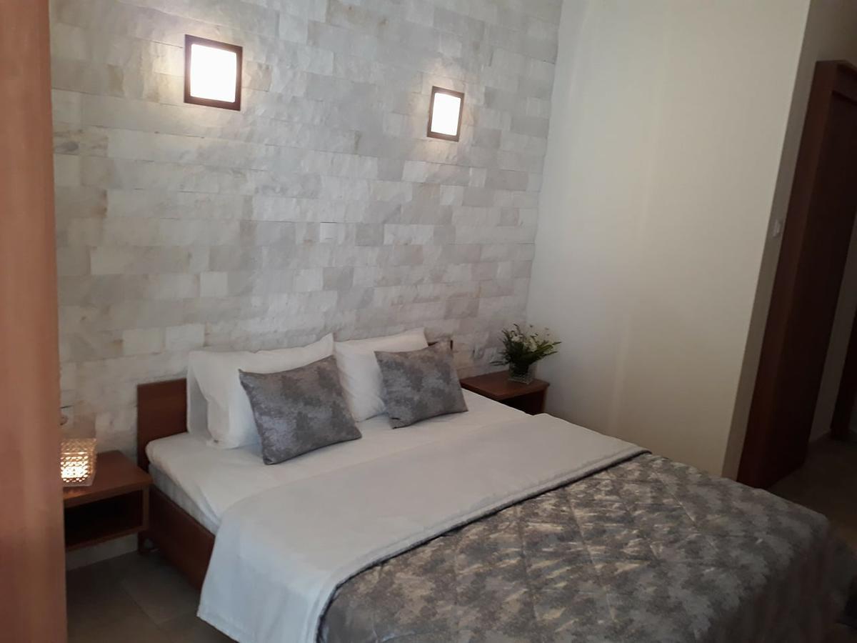 Kinira Beach Hotel Luaran gambar
