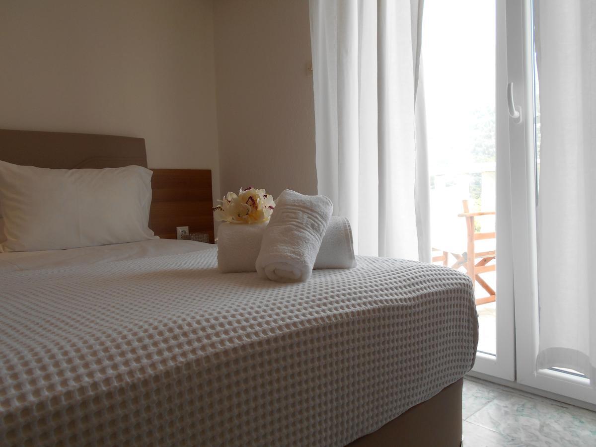 Kinira Beach Hotel Luaran gambar